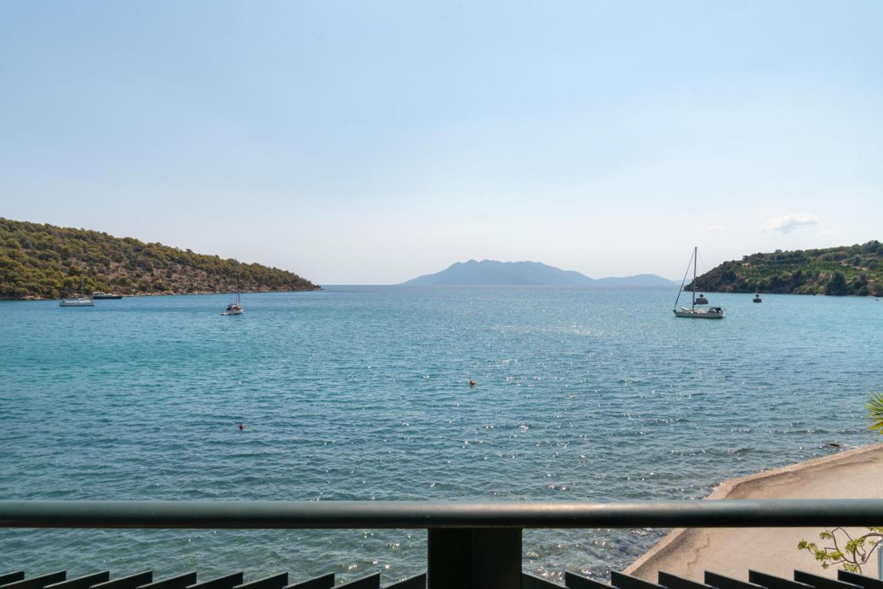 Binji Hotel Epidaurus Extérieur photo