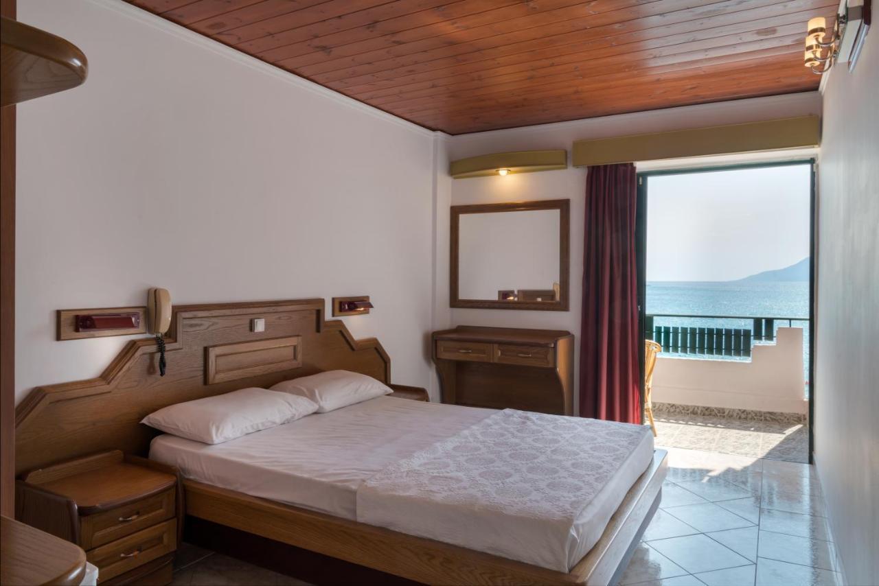 Binji Hotel Epidaurus Extérieur photo