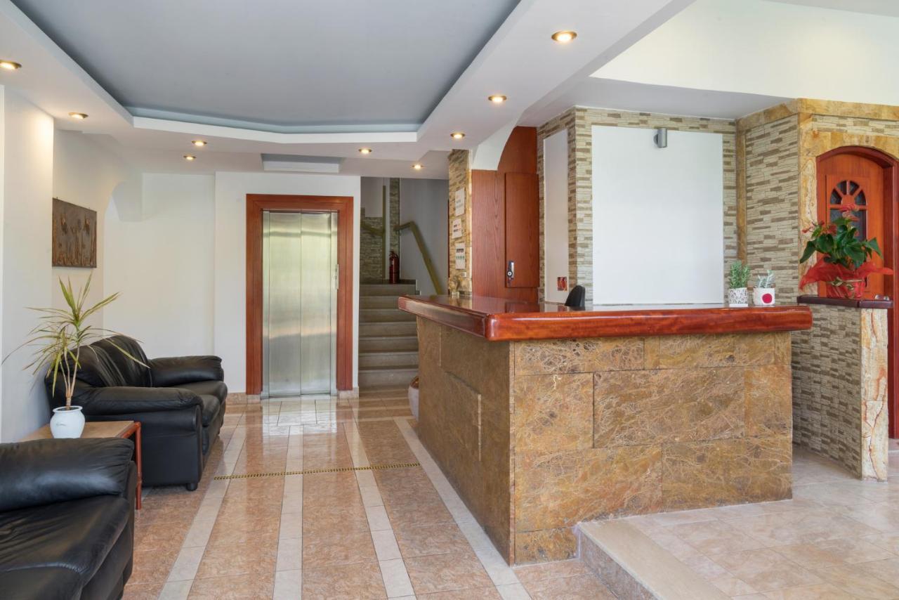 Binji Hotel Epidaurus Extérieur photo