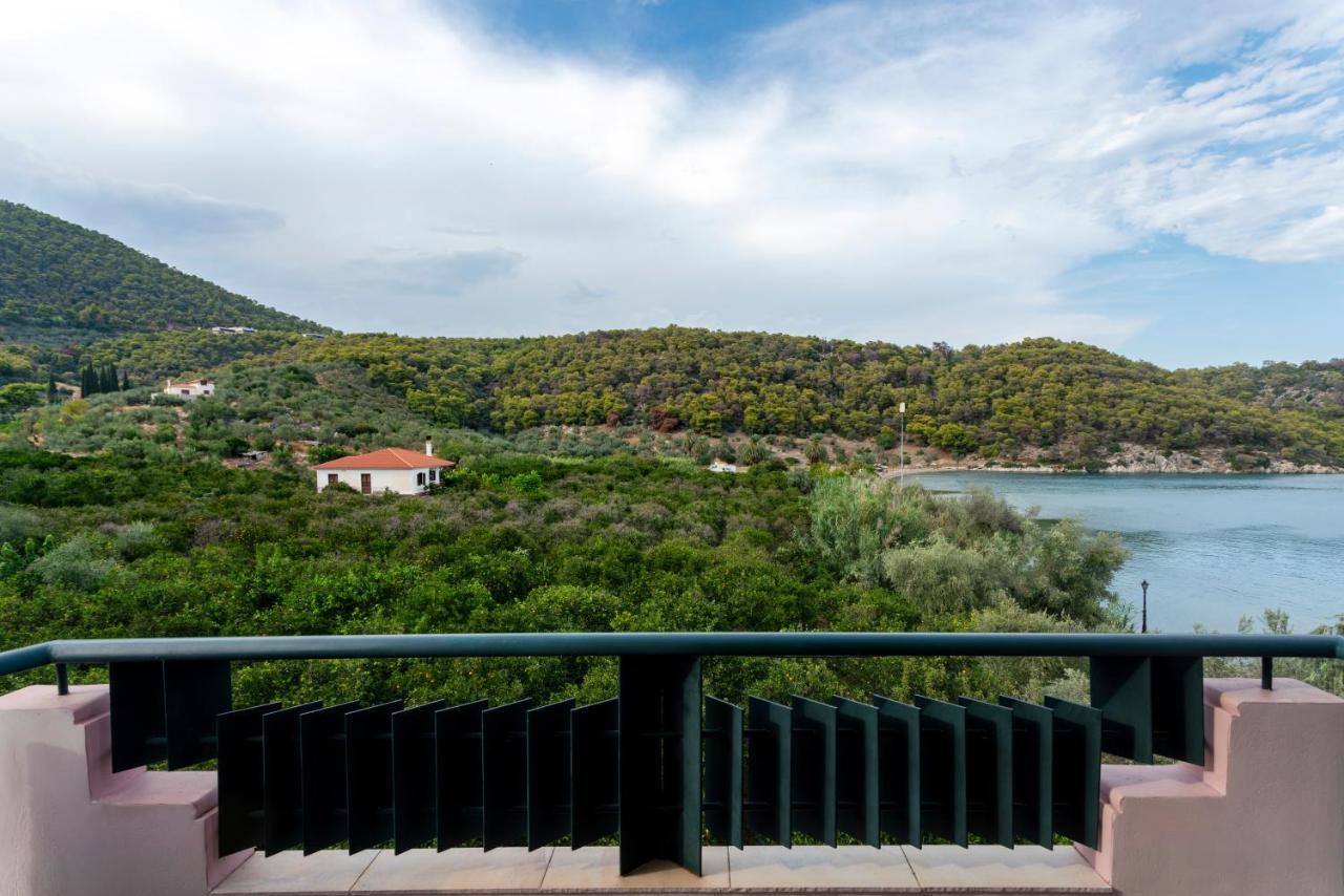 Binji Hotel Epidaurus Extérieur photo
